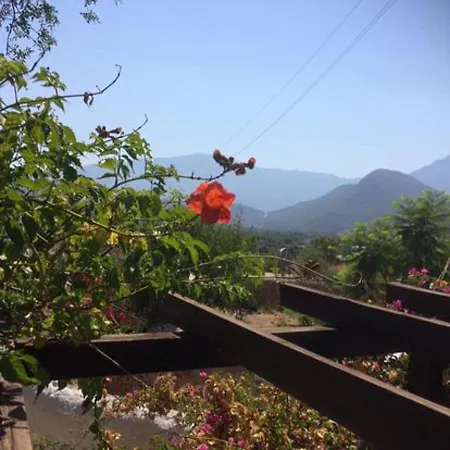 Traditional Secluded 3-Bed Cottage In Kayakoy * Kinali (Aegean)