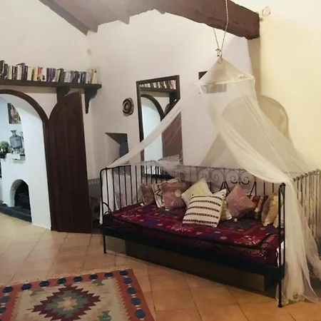 Traditional Secluded 3-Bed Cottage In Kayakoy Case de vacanță Kinali (Aegean)